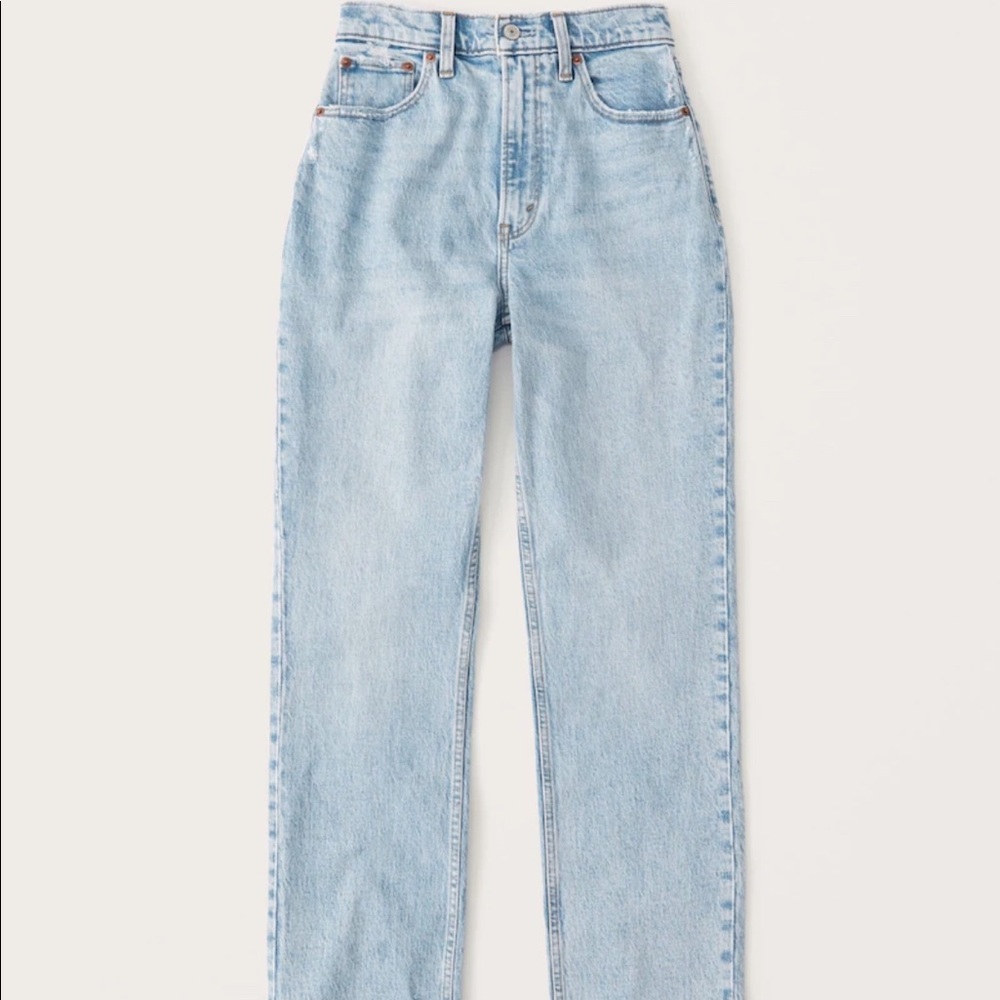 Curve Love Ultra High Rise 90s Straight Jeans